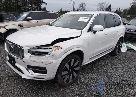 2024 Volvo Xc90 Recharge Plug-In Hybrid T8 Plus 6-Seater z USA, uszkodzony, nr VIN YV4H60LE7R1215100